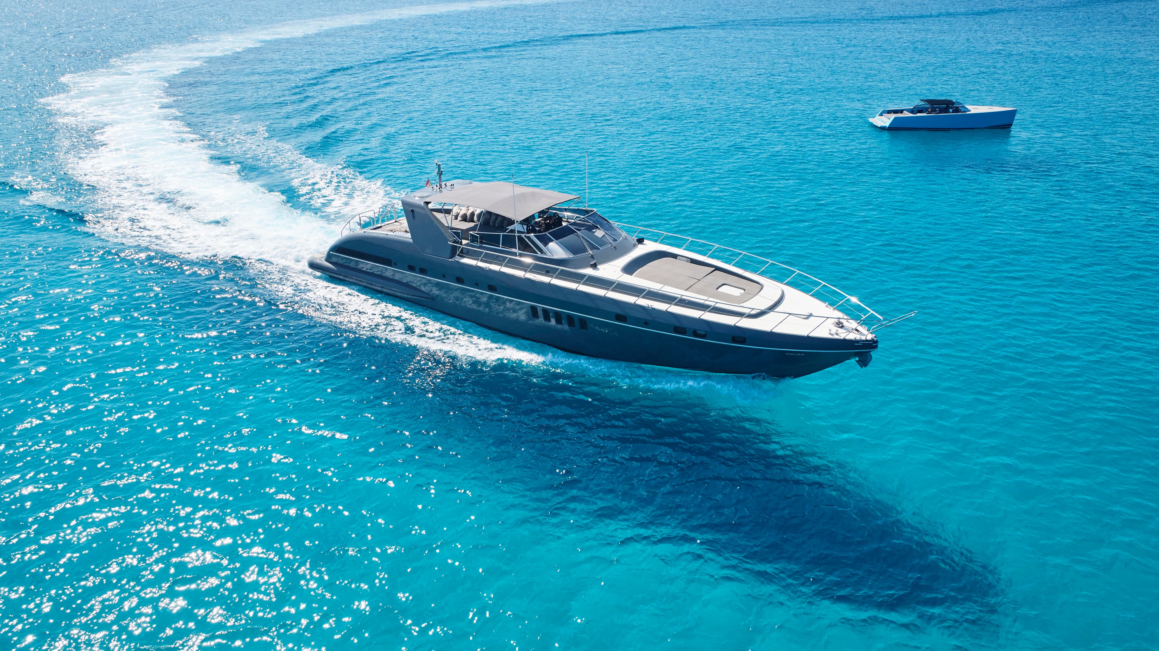 Mangusta 80 "HH" exterior — yacht charter Marbella