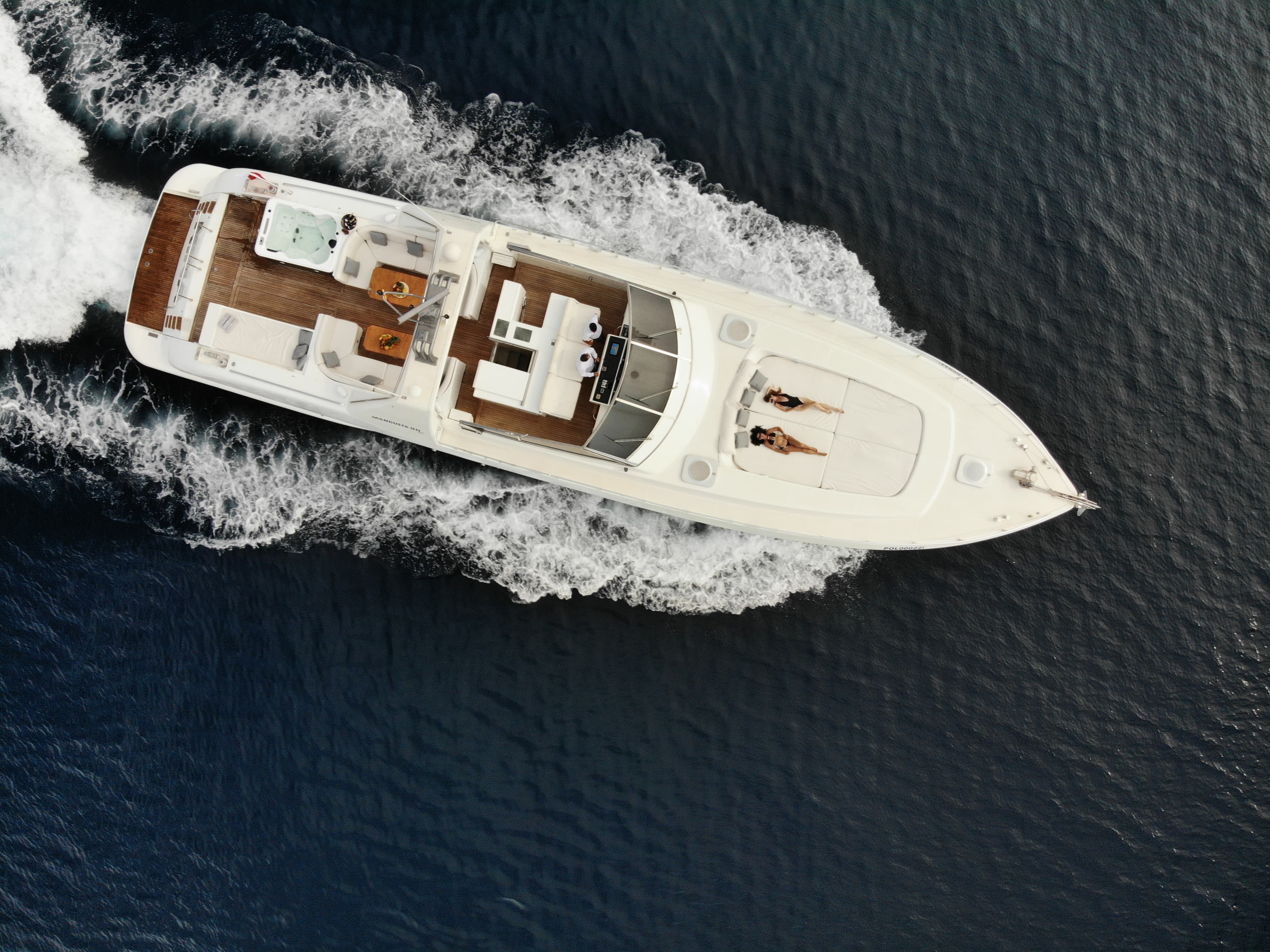 Mangusta 80 "Nina" exterior — yacht charter Marbella