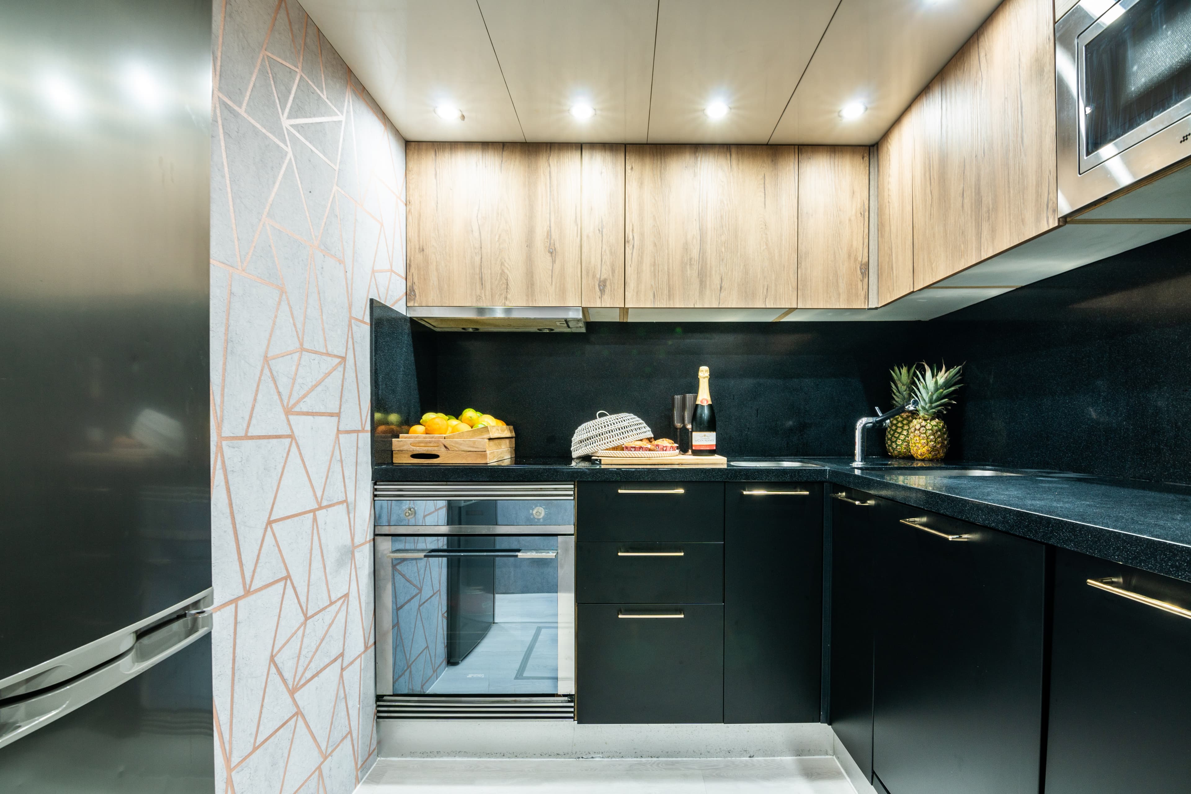 Mangusta 80 "Nina" interior — luxury yacht Marbella