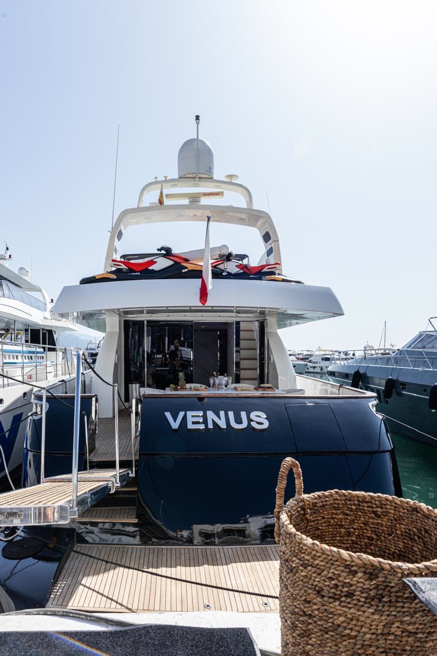 Antago 90 "Venus" exterior — yacht charter Marbella