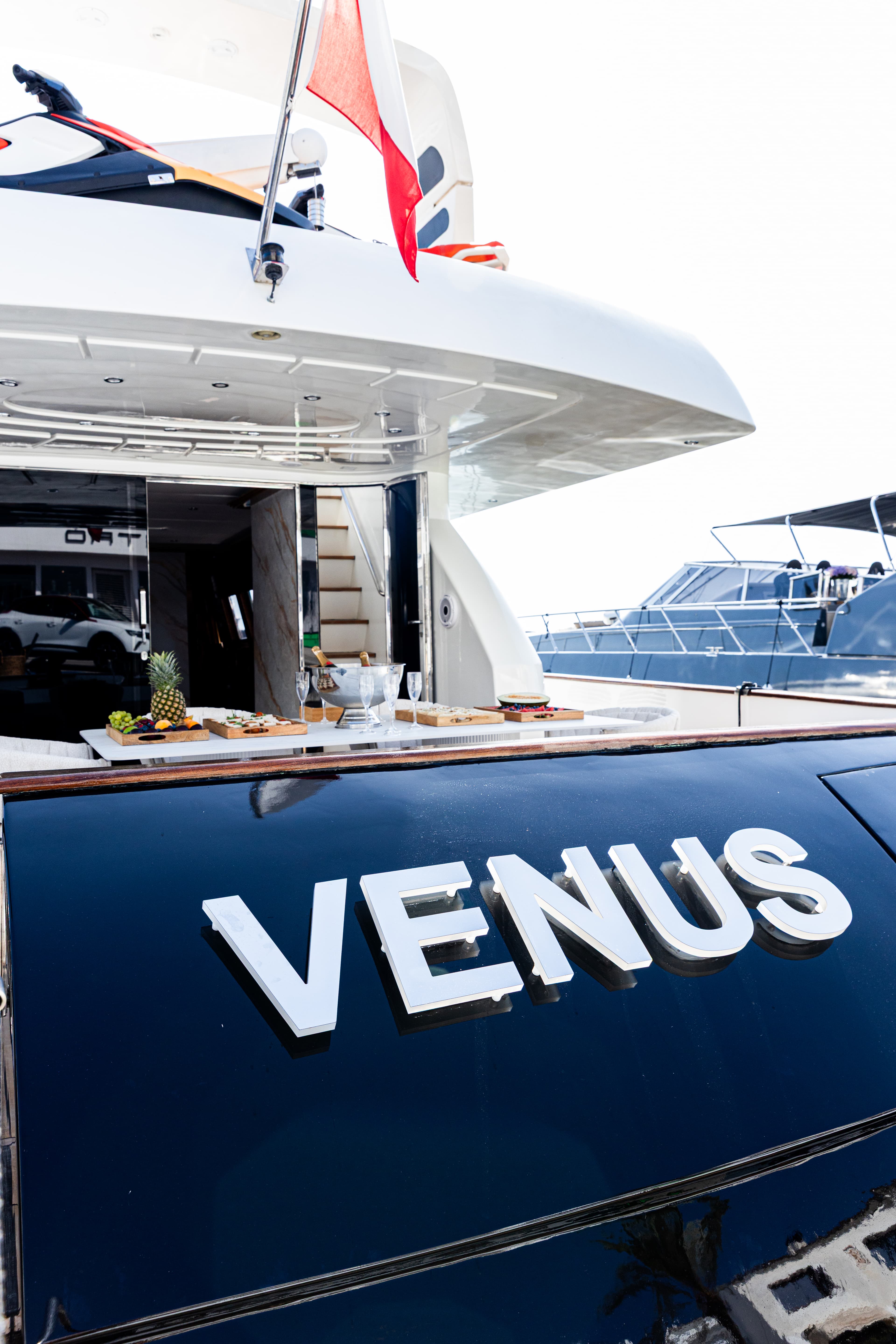 Antago 90 "Venus" interior — luxury yacht Marbella
