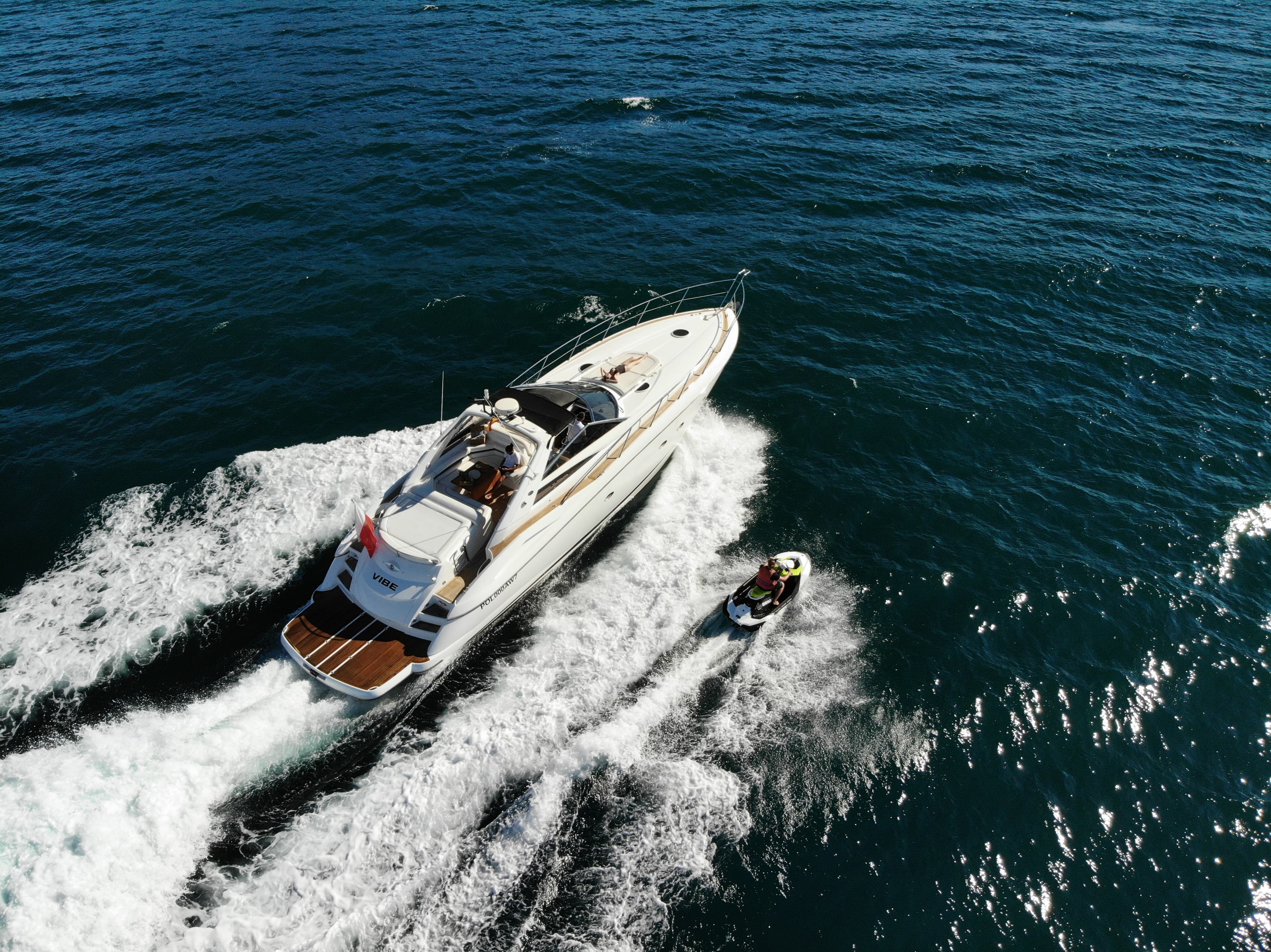 Sunseeker Predator 55 "Vibe" exterior — yacht charter Marbella